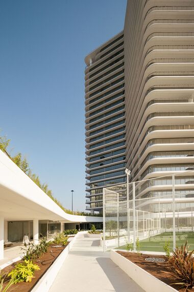 ConceptWall 60 Façades, ConceptSystem 77 Doors and CW 60 Hidden Vent Façades - Infinity located in Lisbon, Portugal