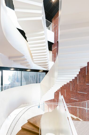 MasterLine 8 Hidden Vent Windows, CW 50-FP Façades and CS 77 Fire Proof Windows - Administrative Centre Beveren located in Beveren, Belgium
