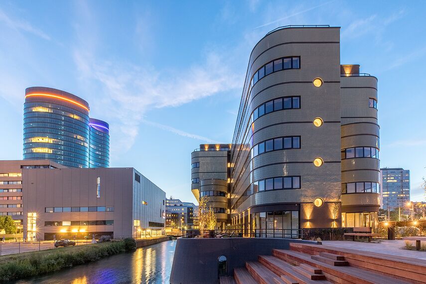 ConceptSystem 77 Windows and ConceptSystem 77 Doors - Jan van Foreest  located in Utrecht, The Netherlands