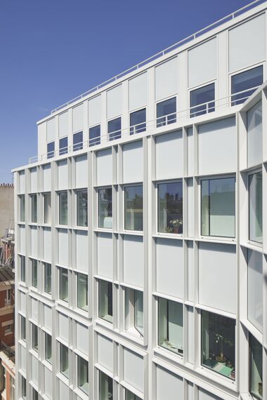 ConceptWall 60 Façades, ConceptWall 86 Façades and TS 68-HV Windows - Belles Feuilles located in Paris, France
