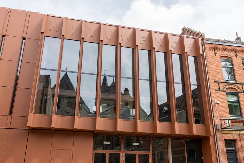 ConceptSystem 77 Windows and ConceptSystem 77 Doors - Nieuwe Nor located in Heerlen, The Netherlands