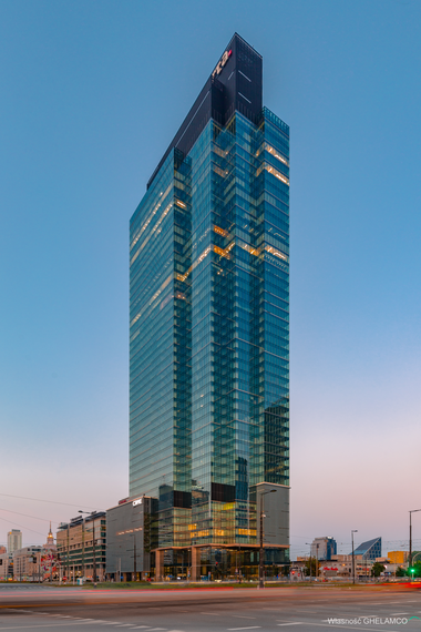 ConceptWall 50 Façades, MasterLine 8 Doors, ConceptWall 86 Façades and CW 86-EF/HI Façades - Warsaw Unit located in Warsaw, Poland