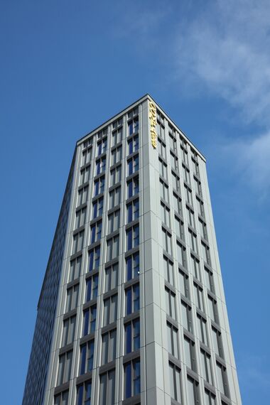 CW 65-EF Façades and MasterLine 8 Windows - Curzon Circle located in Birmingham, United Kingdom
