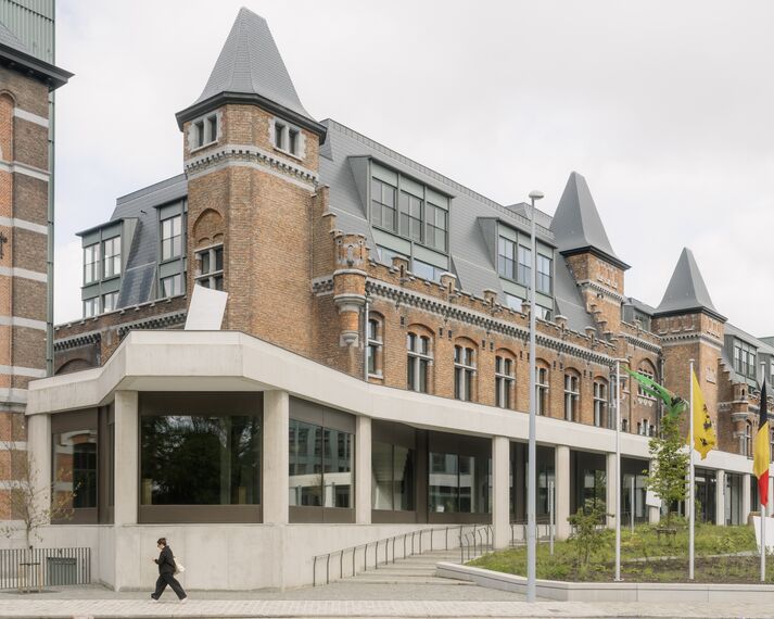 MasterLine 8 Windows, MasterLine 8 Doors, SlimLine 38 Windows, SlimLine 38 Doors, ConceptWall 50 Façades, SlimLine 38 Ferro Windows, SlimLine 38 HI Windows, MasterLine 8 Windows, MasterLine 8 HI Windows and CW 50-HI Façades - Leopoldskazerne located in Gent, Belgium