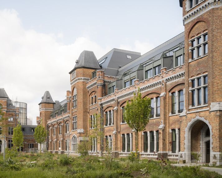 MasterLine 8 Windows, MasterLine 8 Doors, SlimLine 38 Windows, SlimLine 38 Doors, ConceptWall 50 Façades, SlimLine 38 Ferro Windows, SlimLine 38 HI Windows, MasterLine 8 Windows, MasterLine 8 HI Windows and CW 50-HI Façades - Leopoldskazerne located in Gent, Belgium