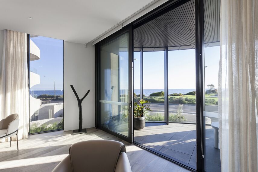 ConceptPatio 130 Sliding & Folding, ConceptWall 50 Façades, SlimLine 68 Windows and ConceptSystem 77 Doors - The Esplanade located in Brighton, Australia