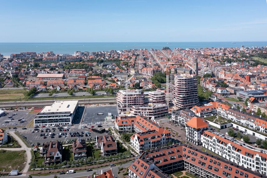 MasterPatio Sliding & Folding and MasterLine 8 Windows - Lake District Knokke located in Knokke-Heist, Belgium