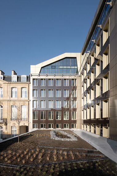 ConceptWall 50 Façades and MasterLine 8 Windows - The First located in Brussels, Belgium