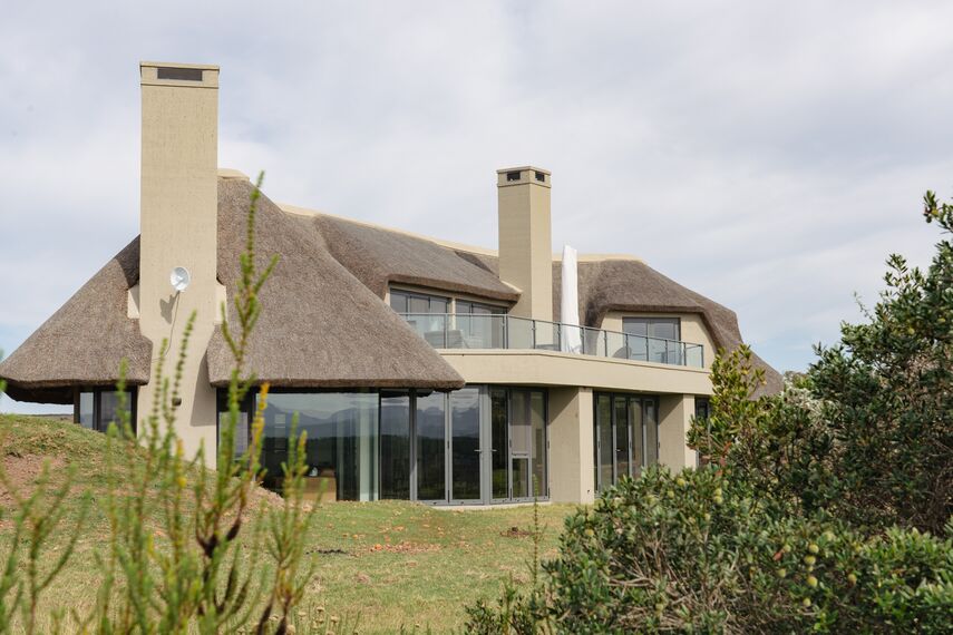 ConceptFolding 77 Sliding & Folding, MasterPatio Sliding & Folding, MasterLine 8 Windows, Mosquito Complementary Systems, MasterLine 8 Doors and MasterLine 8 Pivot Door Doors - Bush House located in Herbertsdale, South-Africa