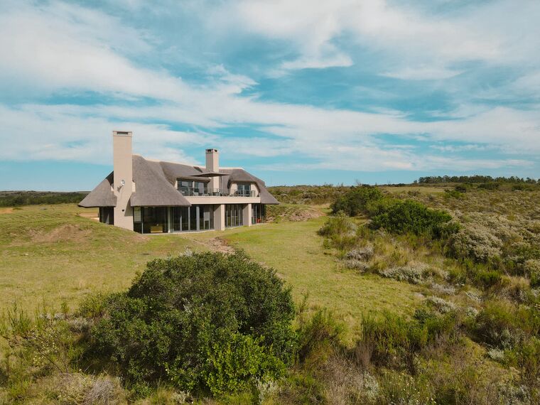 ConceptFolding 77 Sliding & Folding, MasterPatio Sliding & Folding, MasterLine 8 Windows, Mosquito Complementary Systems, MasterLine 8 Doors and MasterLine 8 Pivot Door Doors - Bush House located in Herbertsdale, South-Africa