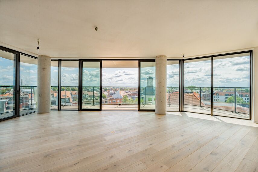 MasterPatio Sliding & Folding and MasterLine 8 Windows - Lake District Knokke located in Knokke-Heist, Belgium