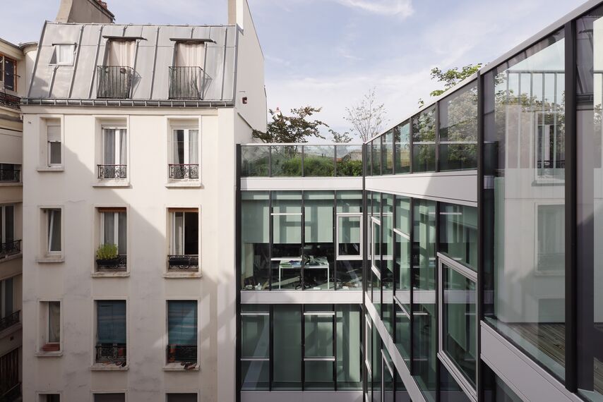 SlimLine 38 Windows, SlimLine 38 Doors and CW 50-SL Façades - Villa Malevart located in Paris, France