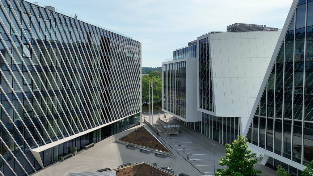 CW 50-HI Façades, MasterLine 8 HI Windows and MasterLine 8-HI Doors - Sporto 16 located in Vilnius, Lithuania