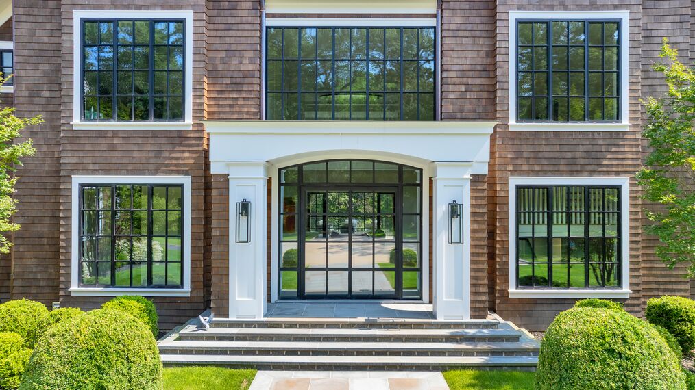 SlimLine 38 Windows, SlimLine 38 Ferro Windows, SlimLine 38 Doors, SlimLine 38 Ferro Doors and SlimPatio 68 Sliding & Folding - Aurum Residence located in Brookville, United States of America