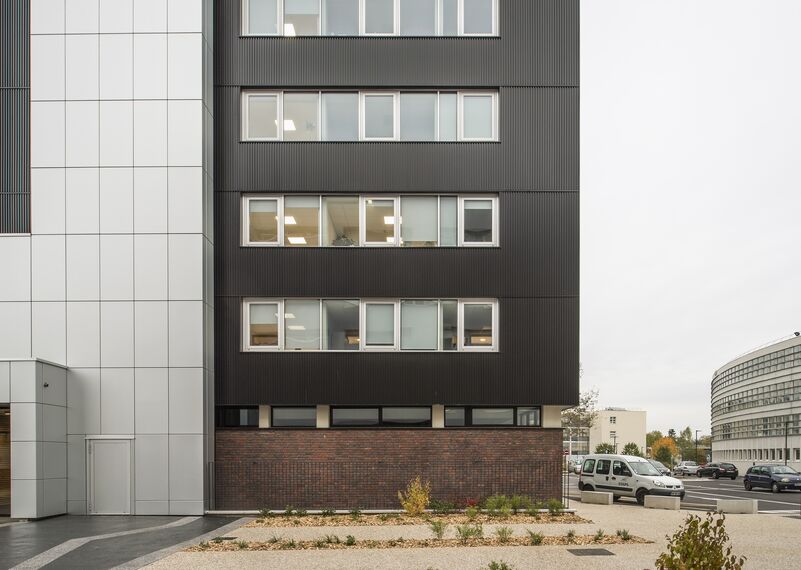 ConceptWall 50 Façades, CD 68 Doors and TS 68 Windows - College/University University of Rouen located in Rouen, France