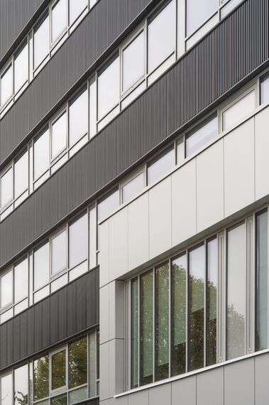 ConceptWall 50 Façades, CD 68 Doors and TS 68 Windows - College/University University of Rouen located in Rouen, France