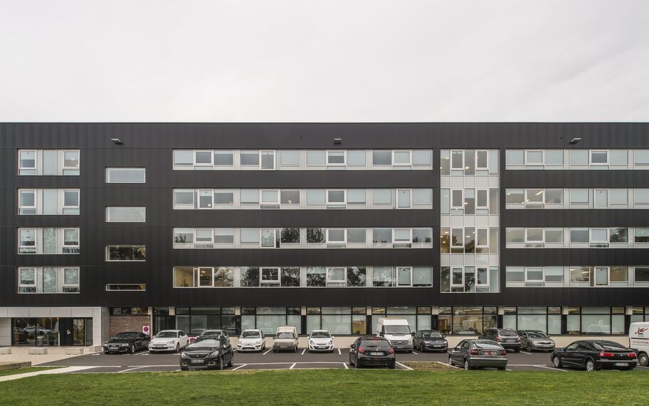 ConceptWall 50 Façades, CD 68 Doors and TS 68 Windows - College/University University of Rouen located in Rouen, France