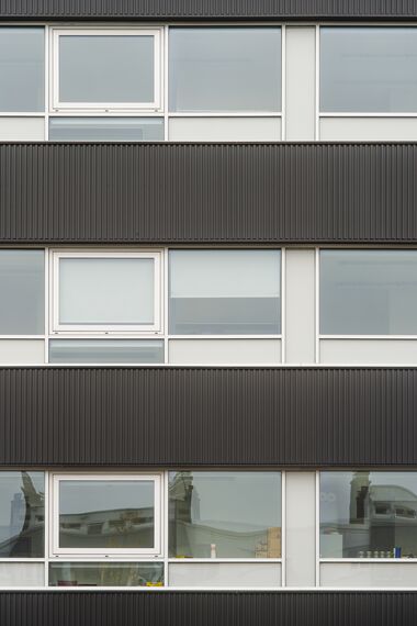 ConceptWall 50 Façades, CD 68 Doors and TS 68 Windows - College/University University of Rouen located in Rouen, France