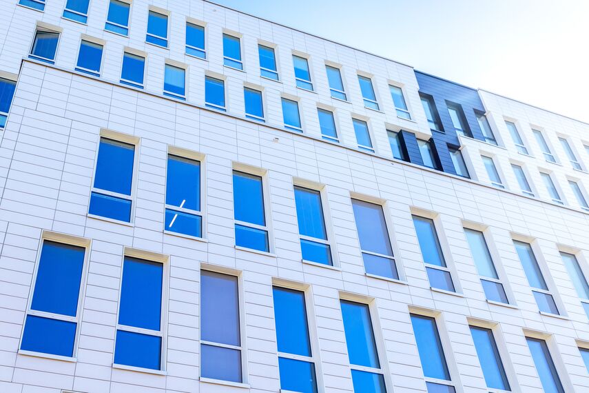 MasterLine 8 Windows and CW 50-HI Façades - Business center Eleven Business Center located in Vilnius, Lithuania