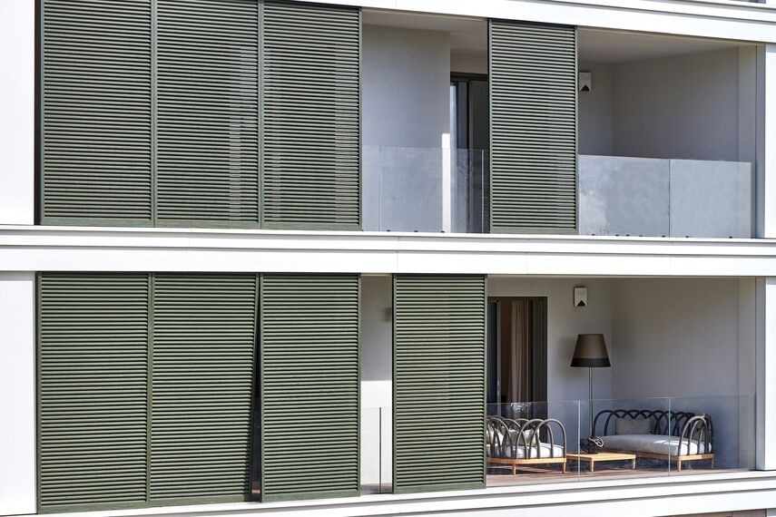 BriseSoleil 40 Solar Shading, SlimPatio 68 Sliding & Folding and CS 77 Hidden Vent Windows - Residental/Project Palazzo Arbà located in Genoa, Italy