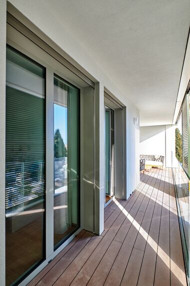 BriseSoleil 40 Solar Shading, SlimPatio 68 Sliding & Folding and CS 77 Hidden Vent Windows - Residental/Project Palazzo Arbà located in Genoa, Italy