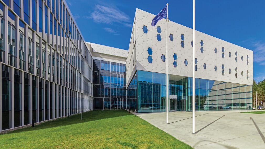 CI 45 Windows, ConceptSystem 77 Doors, ConceptSystem 77 Windows and CW 50-HI Façades - College/University National Centre  of Physical and Technological Sciences located in Vilnius, Lithuania