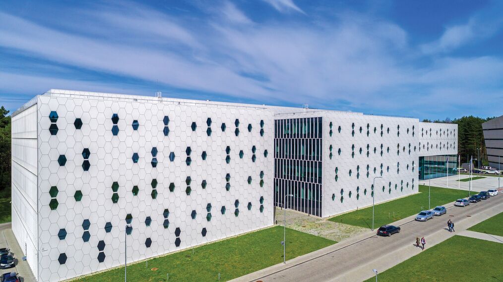 CI 45 Windows, ConceptSystem 77 Doors, ConceptSystem 77 Windows and CW 50-HI Façades - College/University National Centre  of Physical and Technological Sciences located in Vilnius, Lithuania