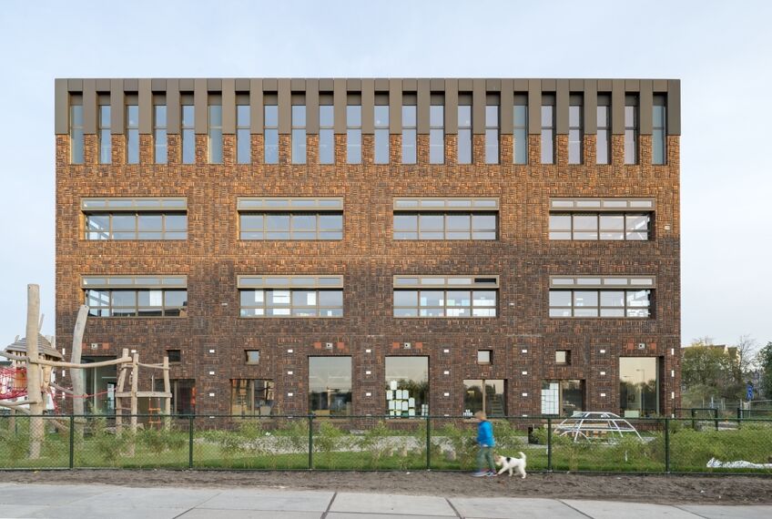 ConceptWall 50 Façades, ConceptSystem 77 Windows and CS 77 Hidden Vent Windows - Boarding school Brede school Houthaven located in Amsterdam, The Netherlands