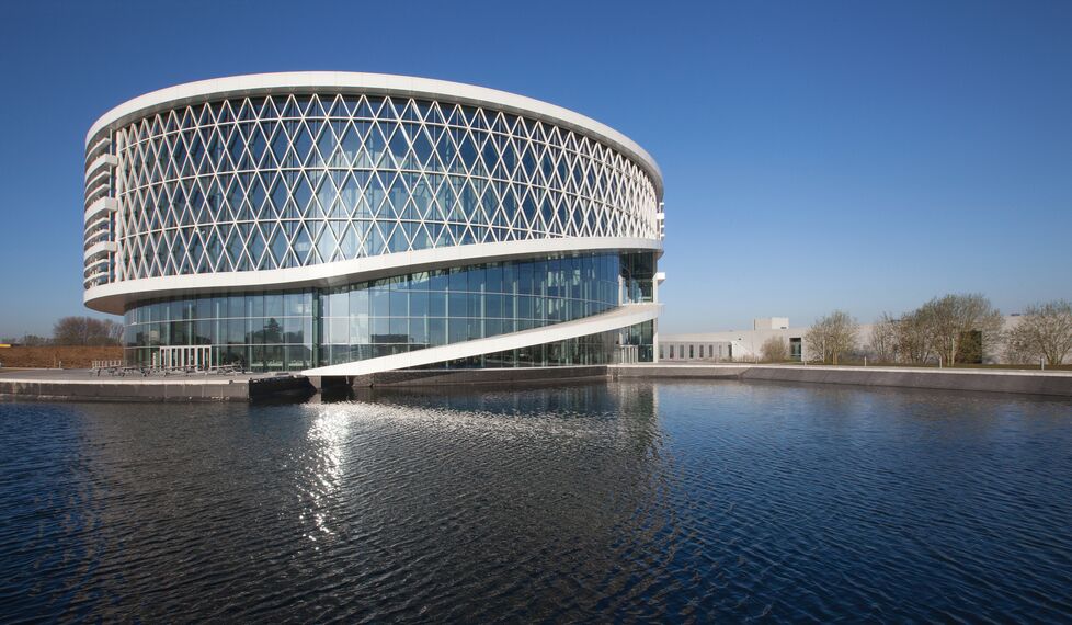 ConceptSystem 77 Windows and ConceptWall 50 Façades - Office building Barco One Campus located in Kortrijk, Belgium