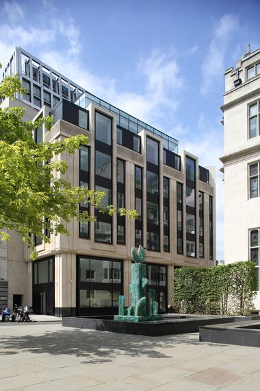 ConceptWall 50 Façades - Office building 1 Aldermanbury Square located in London, United Kingdom