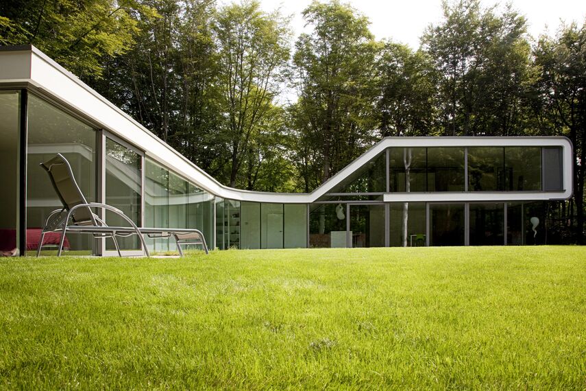 ConceptSystem 77 Windows, ConceptSystem 77 Doors, ConceptWall 50 Façades, CP 50 Sliding & Folding and ConceptPatio 155 Sliding & Folding - Villa Van Acker Sissau villa located in Loppem, Belgium