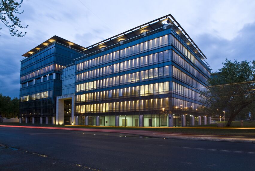 ConceptWall 50 Façades - Business center Marynarska Business Park located in Warsaw, Poland