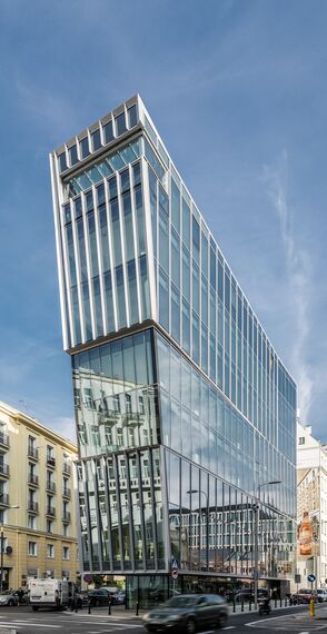 ConceptPatio 155 Sliding & Folding and CW 50-HI Façades - Office building The Nest located in Warsaw, Poland