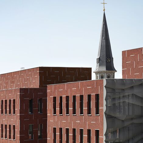MasterLine 8 Hidden Vent Windows, CW 50-FP Façades and CS 77 Fire Proof Windows - Administrative Centre Beveren located in Beveren, Belgium