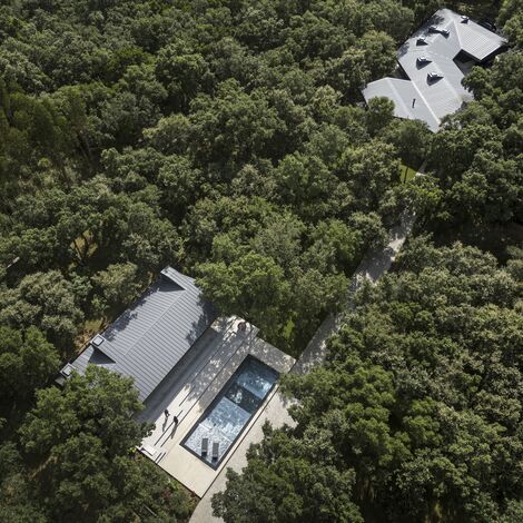 HiFinity Sliding & Folding, ConceptWall 50 Façades and SlimLine 38 Ferro Windows - Quinta dos Carvalhos located inPortugal