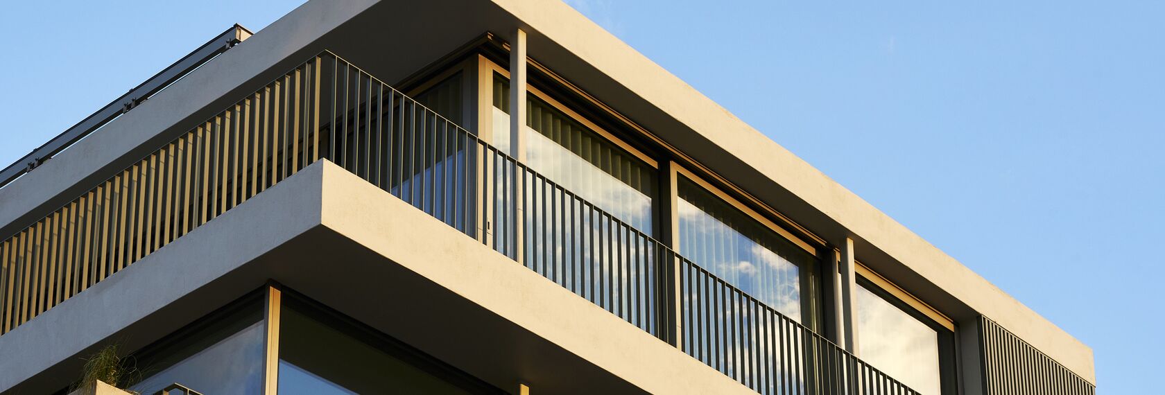 MasterLine 8 Windows, ConceptSystem 77 Windows, SlimLine 38 Windows, MasterPatio Sliding & Folding, ConceptPatio 130 Sliding & Folding, HiFinity Sliding & Folding, SlimPatio 68 Sliding & Folding, ConceptFolding 77 Sliding & Folding, ConceptWall 50 Façades and MasterLight Conservatories - Reynaers Haus Cape Town located in Cape Town, South-Africa