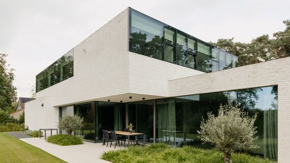 MasterLine 8 Windows, MasterLine 8 Doors, MasterPatio Sliding & Folding and MasterLine 8 HI Windows - Low-Energy Home Keerbergen located in Keerbergen, Belgium