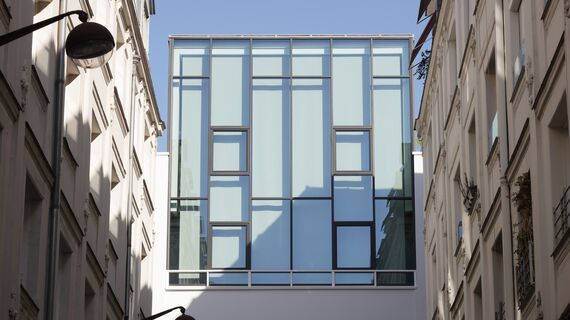 SlimLine 38 Windows, SlimLine 38 Doors and CW 50-SL Façades - Villa Malevart located in Paris, France