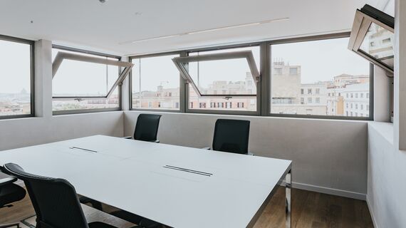 SlimLine 38 Windows and ConceptSystem 77 Windows - Office building Office building Roma located in Rome, Italy