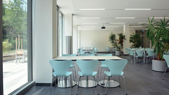 ConceptWall 86 Façades - MAN Corporate Centre located in München, Germany